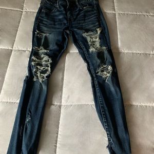 American Eagle blue jeans, 10